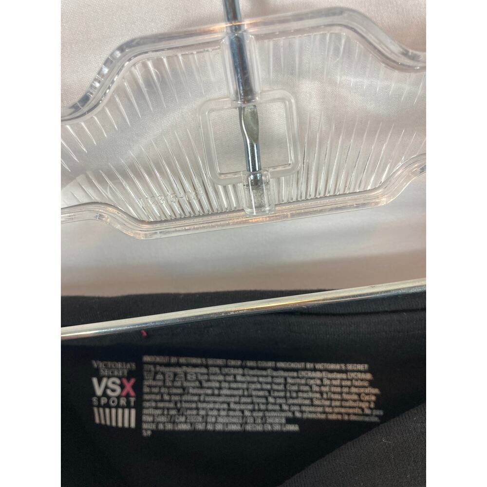 VSX Sport Knockout Crop Leggings Size Small Black Graphic - Picture 3 of 6